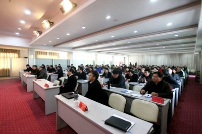 徐工信息受邀參加新沂市工業(yè)企業(yè)兩化深度融合專題培訓會，提供專業(yè)信息咨詢服務